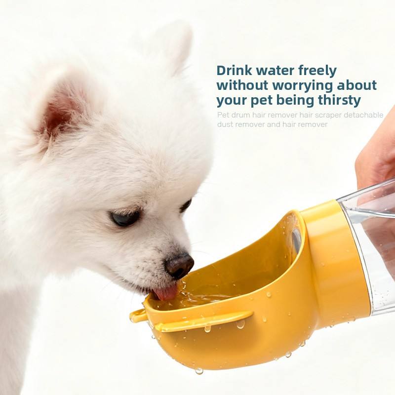 Portable pet water bottle sourced from China